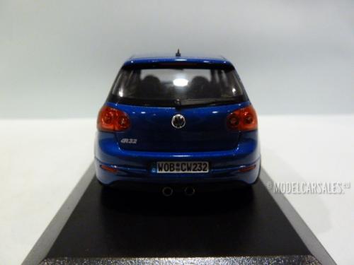 Volkswagen Golf 5 R32