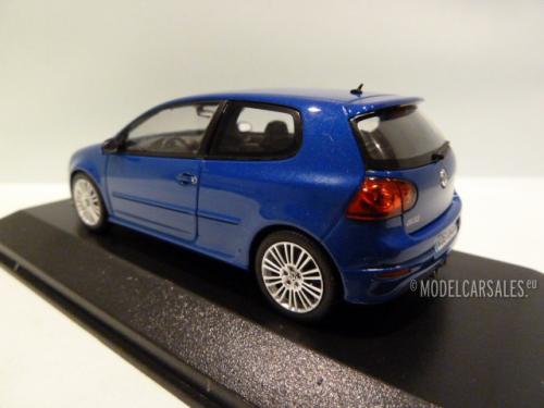 Volkswagen Golf 5 R32