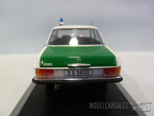 Mercedes-benz 200 (w114/115)