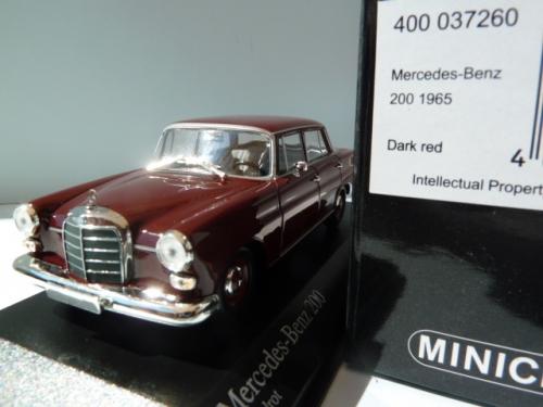 Mercedes-benz 200 (w110) Mercedes-benz 200 (w110)