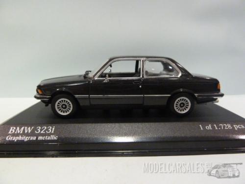 BMW 323i Saloon