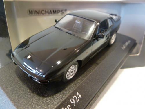 Porsche 924