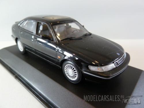 Saab 900 Saloon 4 door