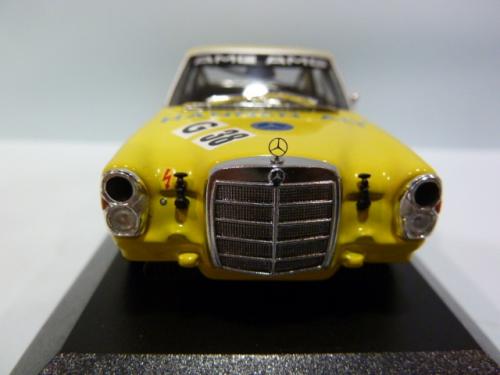 Mercedes-benz 300 SEL 6.8 AMG