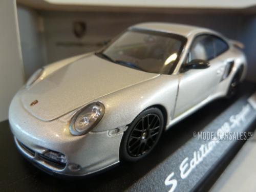 Porsche 911 (997 II) Turbo 918 Spyder Edition