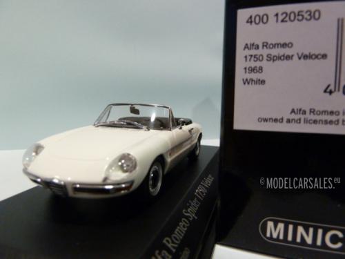 Alfa Romeo Spider 1750 Veloce