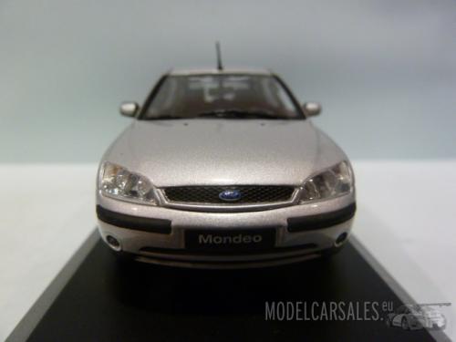 Ford Mondeo Mk3 Hatchback 5-deurs