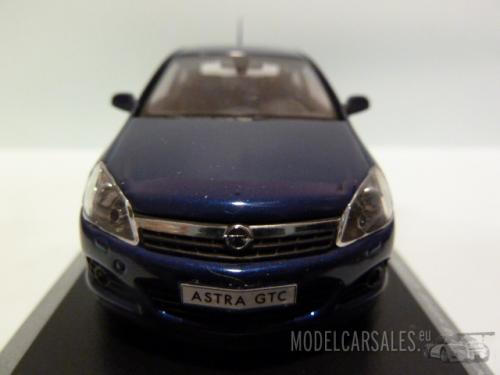 Opel Astra GTC