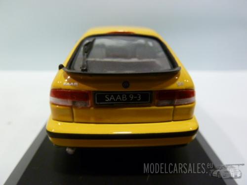 Saab 9-3 Coupe Yellow