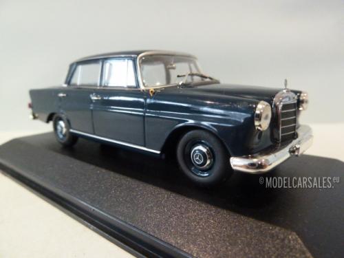 Mercedes-benz 190 (w110)