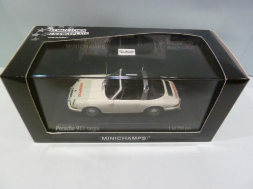 Porsche 911 Targa