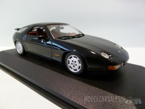 Porsche 928 S4