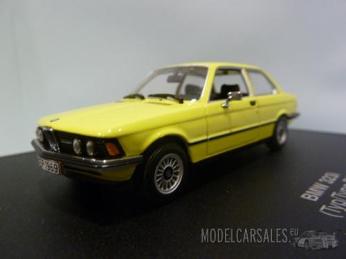 BMW 323i (e21)