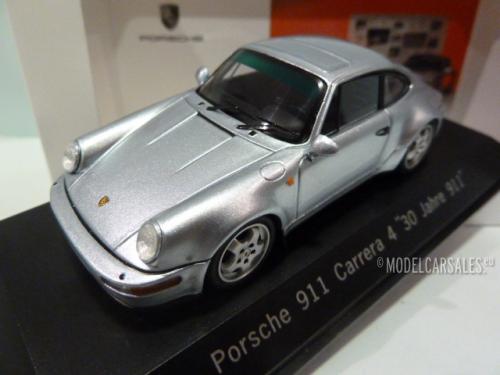 Porsche 911 (964) Carrera 4