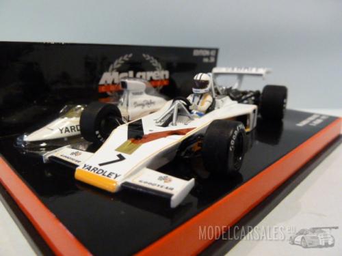 Mclaren Ford M23