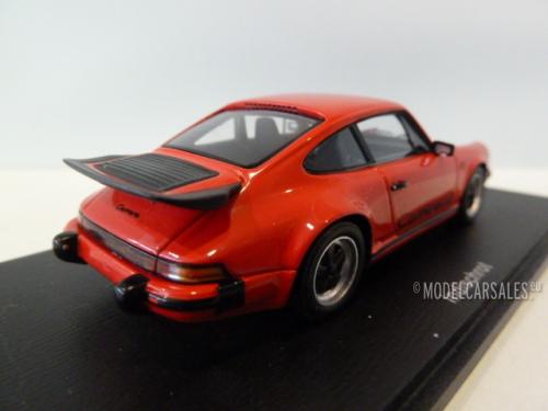 Porsche 911 Carrera 3.2 Clubsport