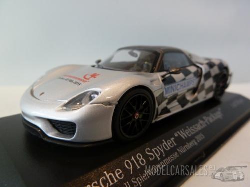 Porsche 918 Spyder `Weissach Package`