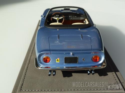 Ferrari 275 GTS/4 NART Spider