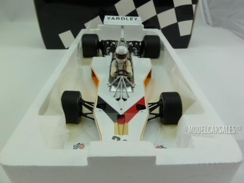 Mclaren Ford M23