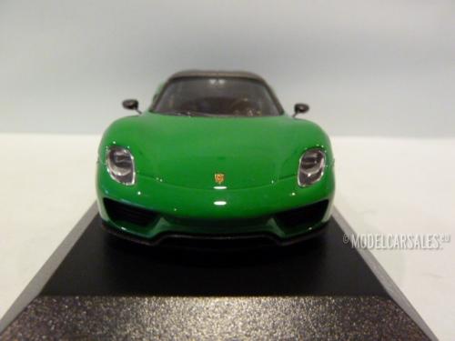 Porsche 918 Spyder Weissach Package