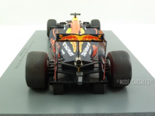 Red Bull Racing RB12 Tag Heuer