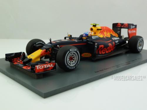 Red Bull Racing RB12 Tag Heuer