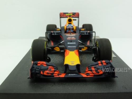 Red Bull Racing Tag Heuer RB12