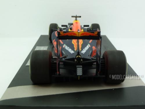 Red Bull Racing Tag Heuer RB12