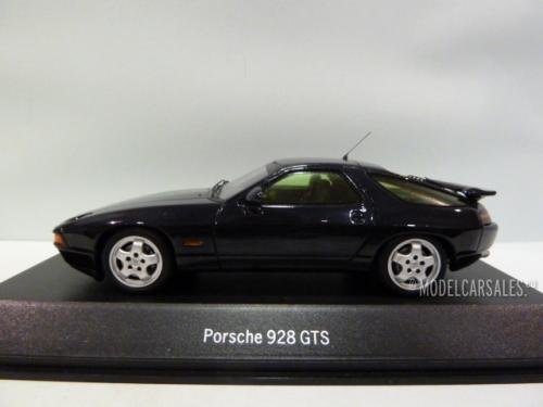 Porsche 928 GTS