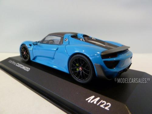 Porsche 918 Spyder Weissach Package