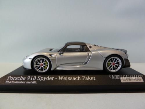 Porsche 918 Spyder Weissach Package