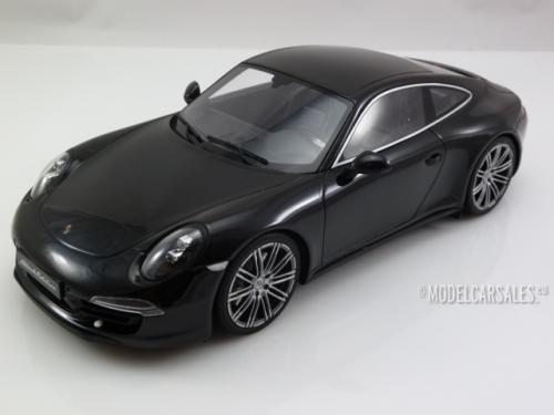 Porsche 911 (991) Carrera 4 Black Edition