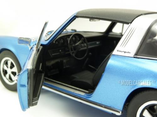 Porsche 911 S 2.4 Targa
