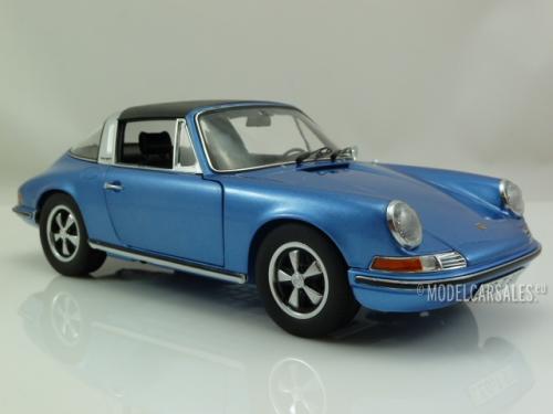 Porsche 911 S 2.4 Targa