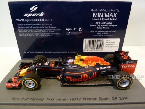 Red Bull Racing RB12 Tag Heuer