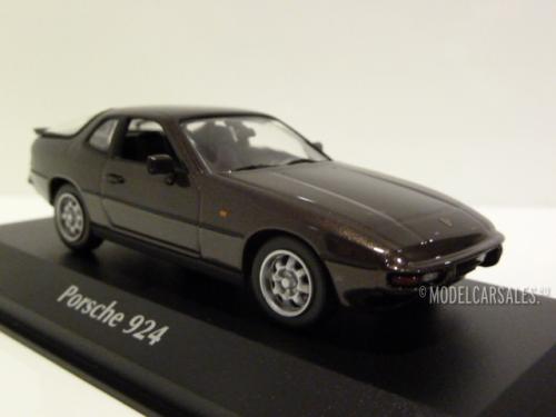 Porsche 924