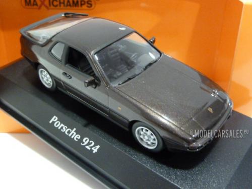 Porsche 924