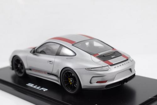 Porsche 911-R (991)