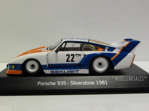 Porsche 935