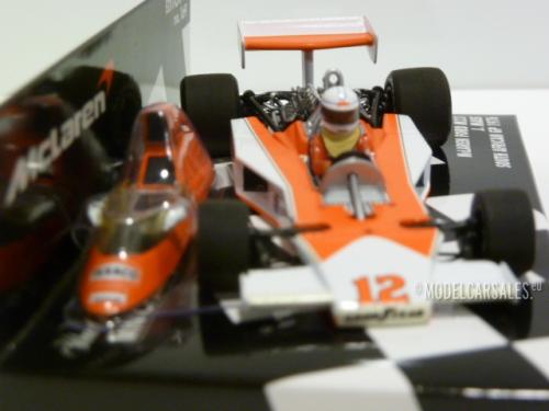 Mclaren Ford M23