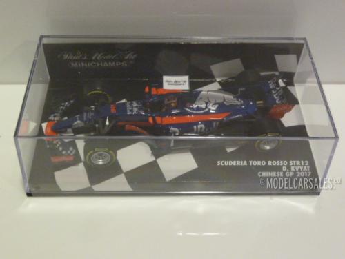 Toro Rosso STR12 Renault