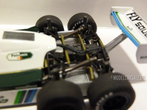 Williams FW08B