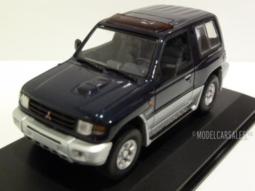 Mitsubishi Pajero SWB