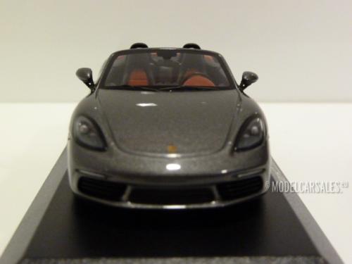 Porsche 718 (982) Boxster