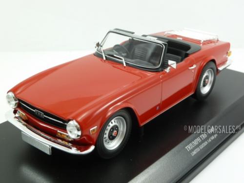 Triumph TR6 (RHD)