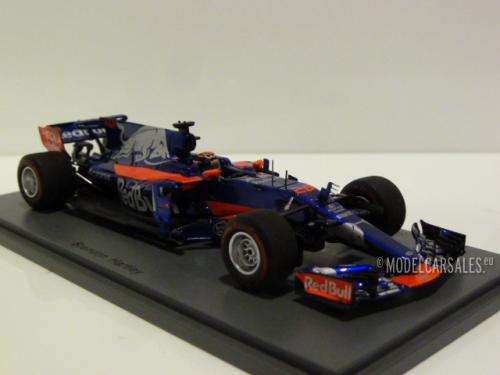 Scuderia Toro Rosso STR12 Renault