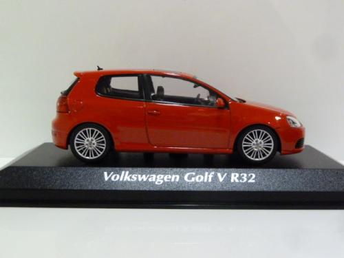 Volkswagen Golf V R32