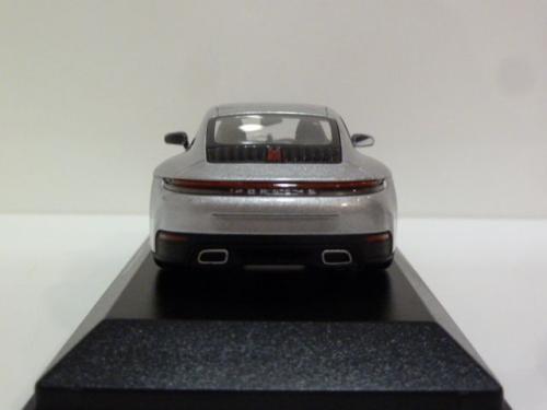 Porsche 911 (992.2) Carrera