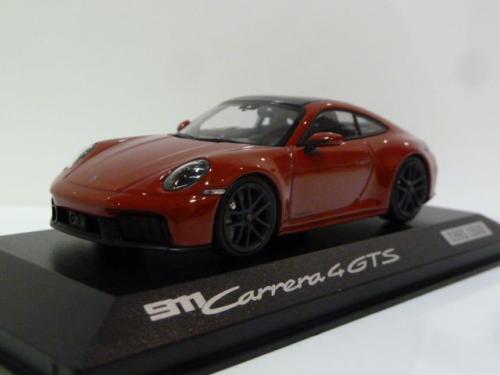 Porsche 911 (992.2) Carrera 4 GTS