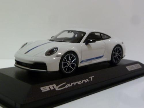 Porsche 911 (992.2) Carrera T Porsche 911 (992.2) Carrera T